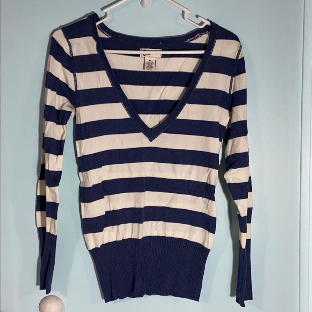 so sweater